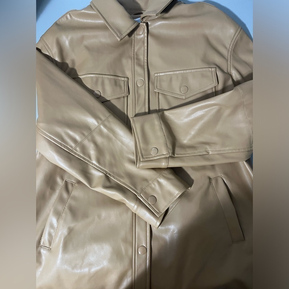 3/25$ (Mix)Ricki’s Faux Leather Jacket, Tan, Size M - Picture 11 of 15